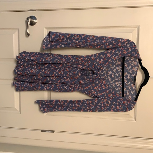 Tie Fromt Floral Dress - Picture 1 of 3
